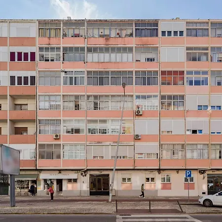 Apartman The Anna - Station Setúbal